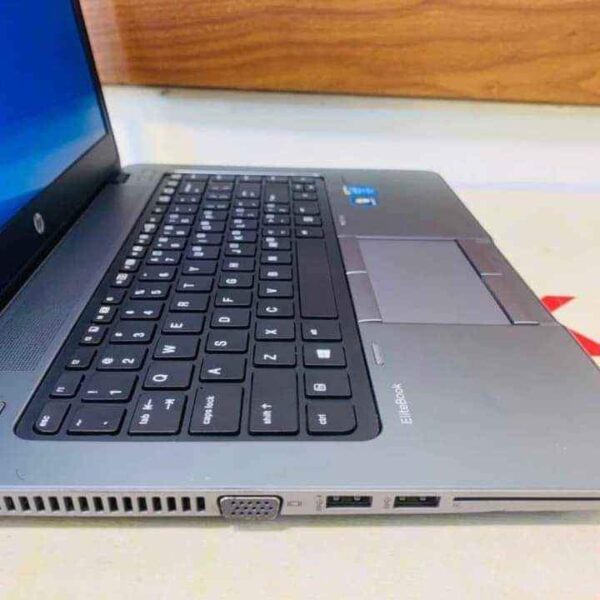 Hp Elitebook 840 g2 i7 5th gen 256/8 gb